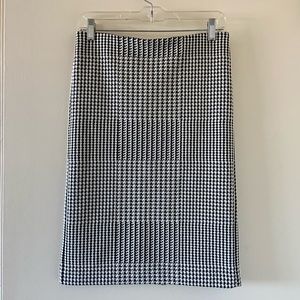 Ann Taylor Brand New Stretchy Skirt